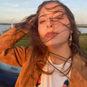 Meet your Posher, Jenna